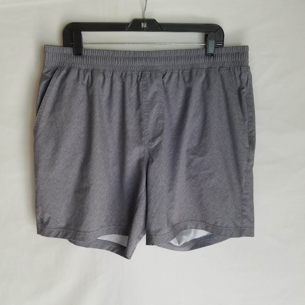 Rhone Men's Size XL Gray Running Gym Hiking Outdoor Shorts Polyester Stretch